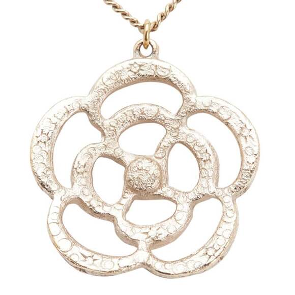 CHANEL Gold Pearl Necklace
